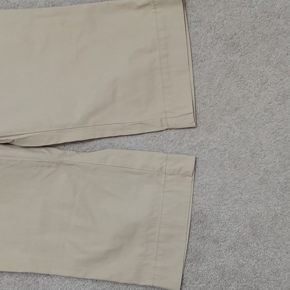 Gap favorite chino cropped, tan, size 8 - Picture 3 of 6
